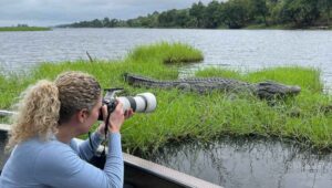 Canon EOS R6 Mark III Mirrorless Camera with 24-105mm f/4L is USM Lens