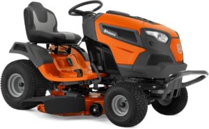 Husqvarna TS 146 (46") 22HP Briggs Lawn Tractor.