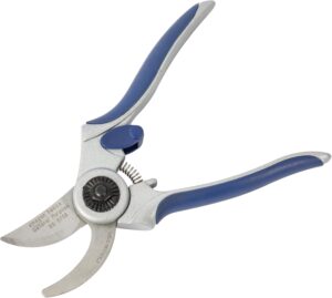 Amazon Basics Professional Bypass Pruning Shears.
