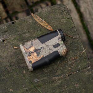 Hunt Rangefinder Laser Range Finder for Hunting Camo 900 Yards.
