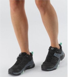 Salomon Women's Salomon Women's X Ultra 4 Mid Gore-tex Hiking Boots for Women