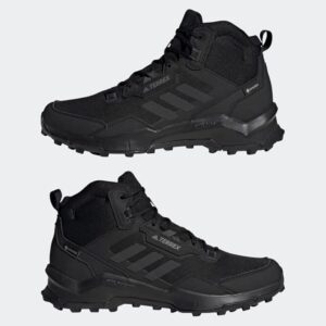 Adidas Terrex AX4 Mid GTX.