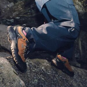3. KEEN Targhee III Waterproof Low Hiking Shoe.