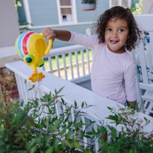 Melissa & Doug Sunny Patch Giddy Buggy Watering Can